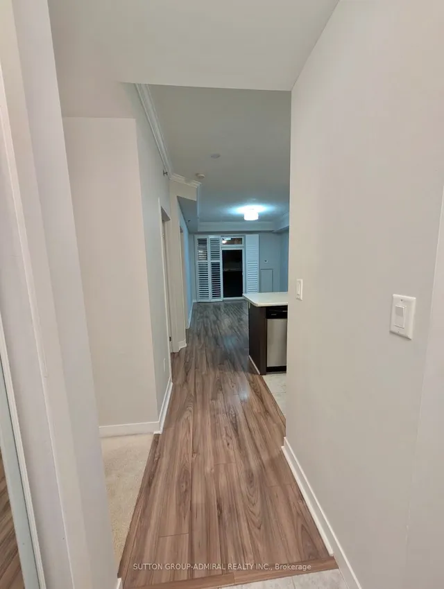 Additional image 4 of 5317 Upper Middle Rd Unit 104