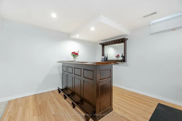 Additional image 26 of 522 Larkspur Lane