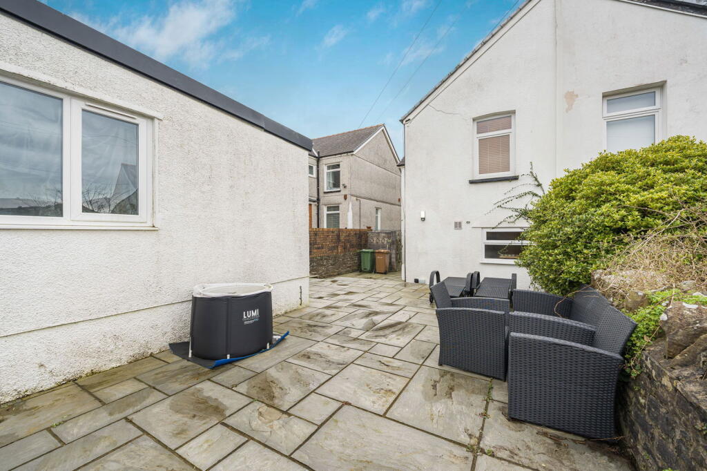 Additional image 13 of Dilwyn Avenue, Hengoed, CF82 7AG