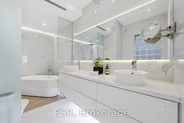 Additional image 20 of 184 Strachan Ave