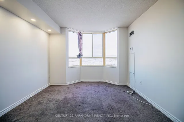 Additional image 24 of 100 County Court Blvd Unit 1802