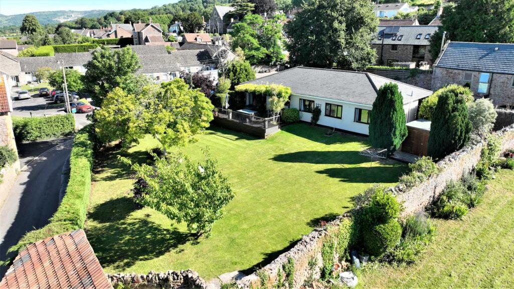 Additional image 21 of DRAYCOTT, CHEDDAR-STUNNINGLY PRESENTED THROUGHOUT