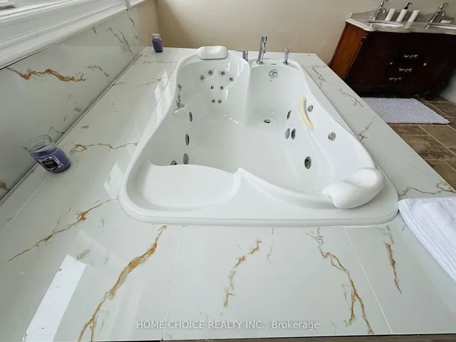 Additional image 25 of 3 STANLEY CARBERRY DRI Dr