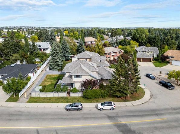 Additional image 3 of 103 SE Scandia Bay NW, Calgary, AB T3L 1J9