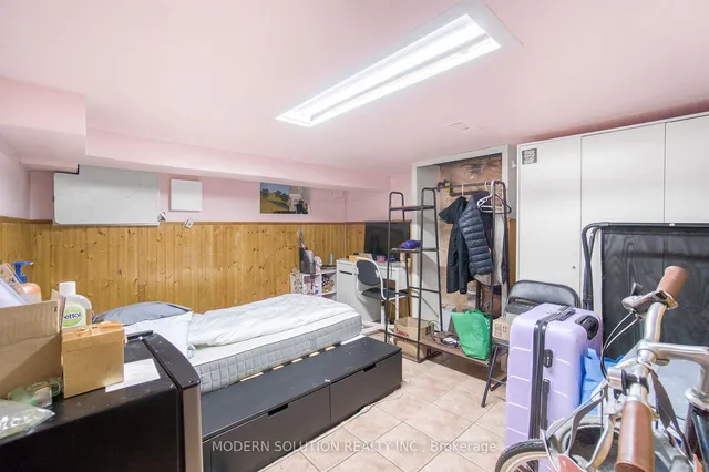 Additional image 16 of 2 Rockwell Ave