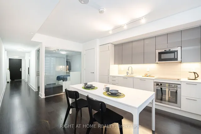 Additional image 14 of 403 Church St Unit 617