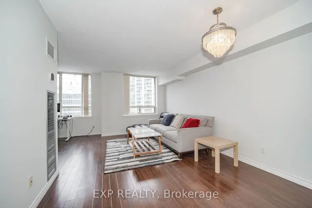 Additional image 7 of 633 Bay St Unit 2322