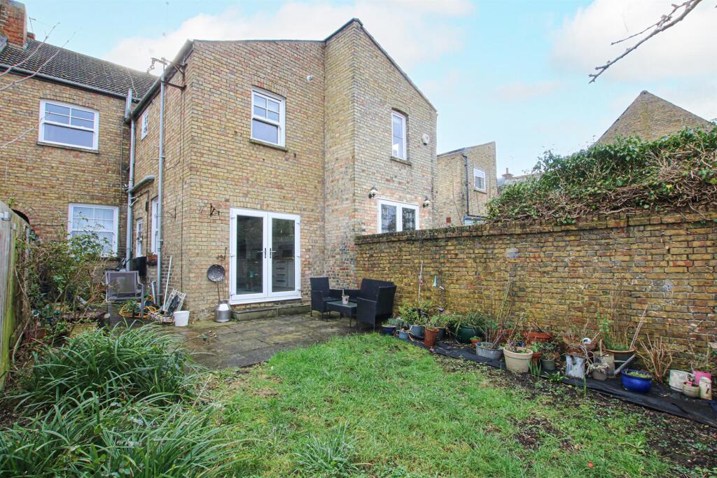 Additional image 16 of High Street, Newmarket