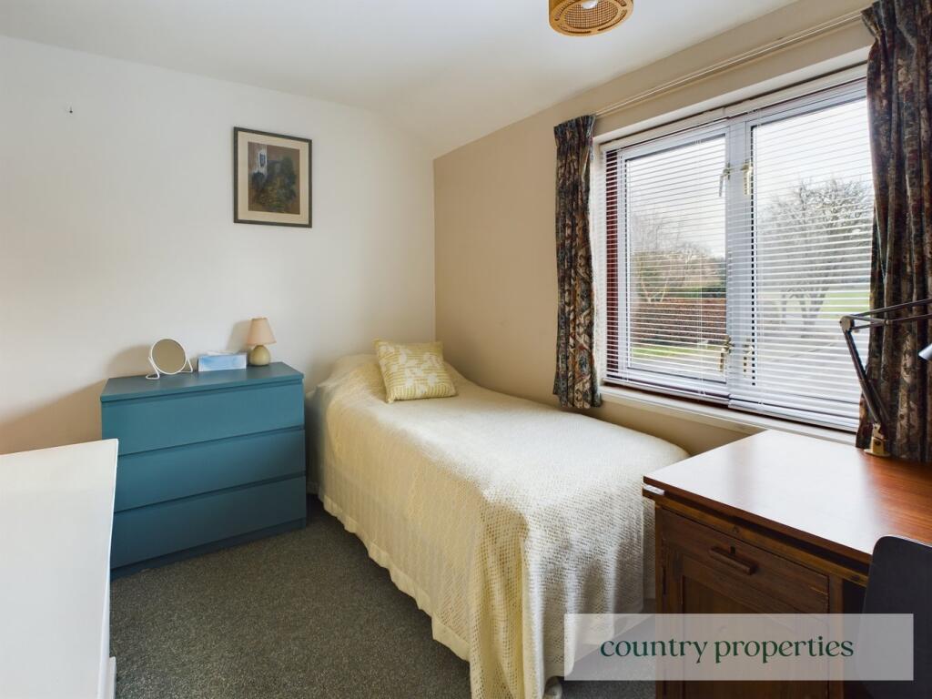 Additional image 11 of Knightsfield, Welwyn Garden City, AL8