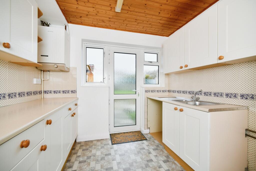 Additional image 19 of Oaklands Avenue, Saltdean, Brighton, East Sussex, BN2