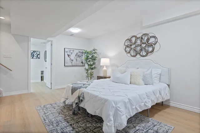 Additional image 31 of 1374 Treeland St