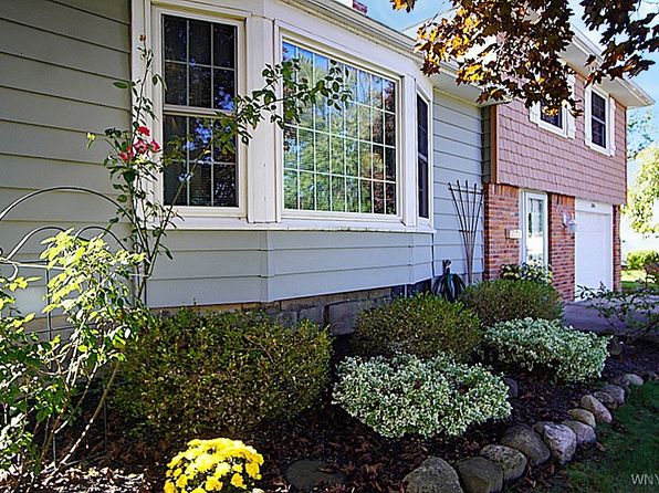 Additional image 3 of 586 Meadowbrook Dr, North Tonawanda, NY 14120