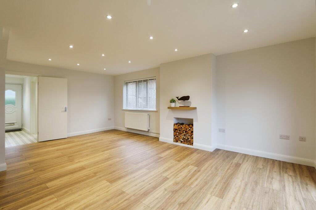 Additional image 9 of Larch Close, Wareham, BH20