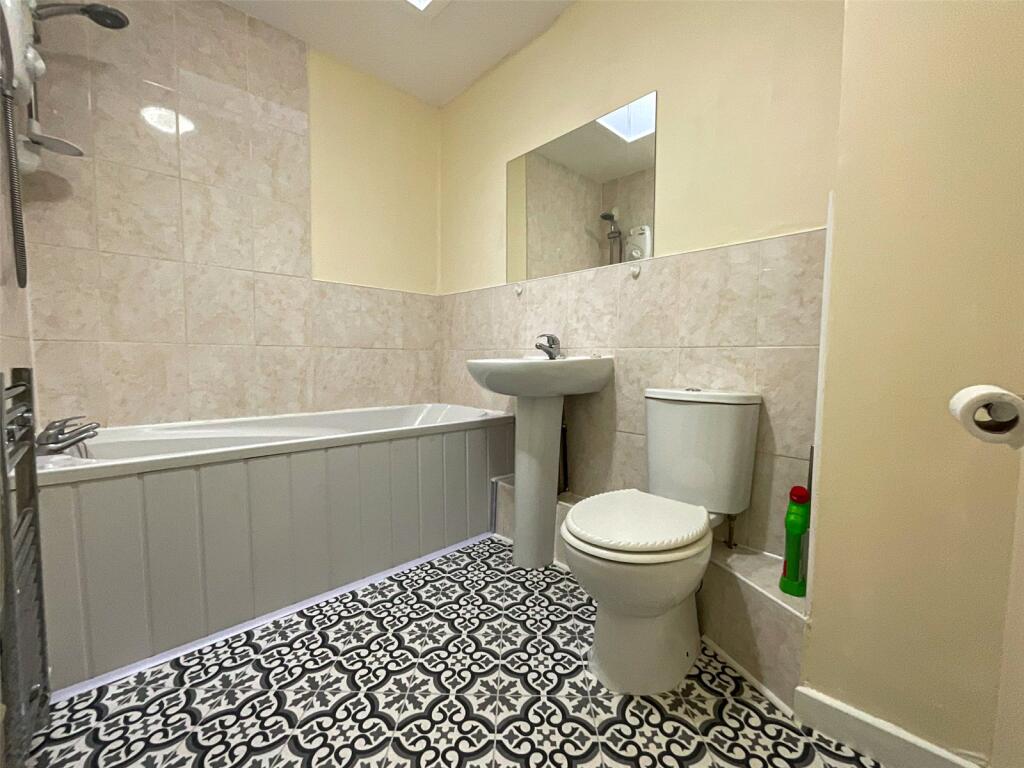 Additional image 13 of Balfour, Tamworth, Staffordshire, B79