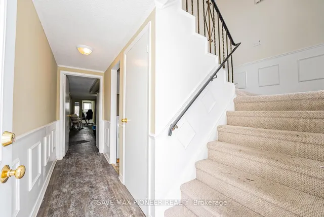 Additional image 15 of 122 Centre St