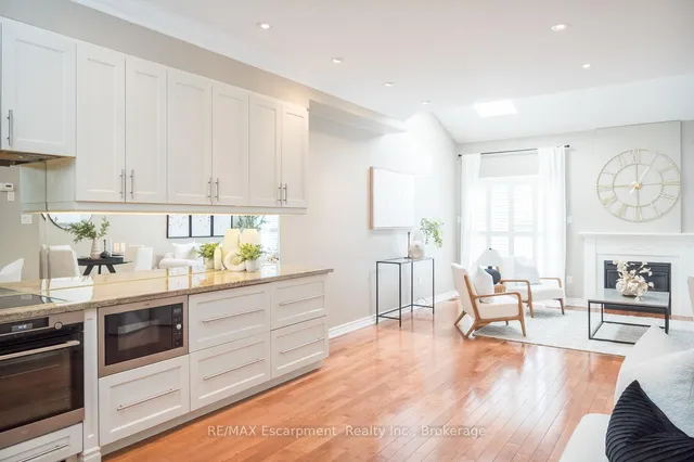 Additional image 10 of 1050 Grand Blvd Unit 29