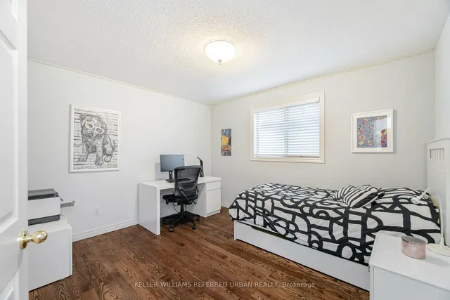 Additional image 22 of 522 Larkspur Lane