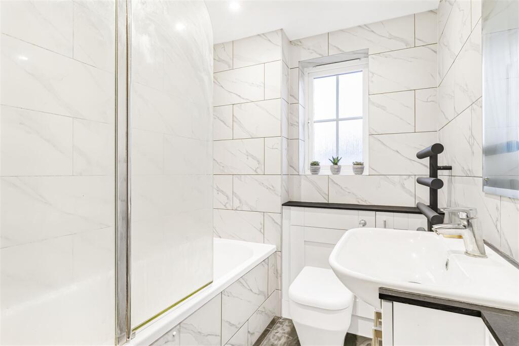 Additional image 7 of Grebe Court, Cambridge