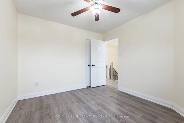 Additional image 31 of 212 Twin Pines Cres