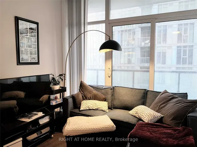 Additional image 8 of 36 Lisgar St Unit 1515