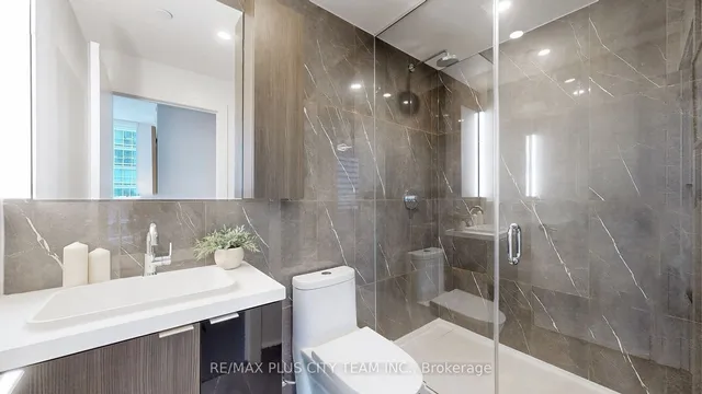 Additional image 21 of 35 Mercer St Unit 1613