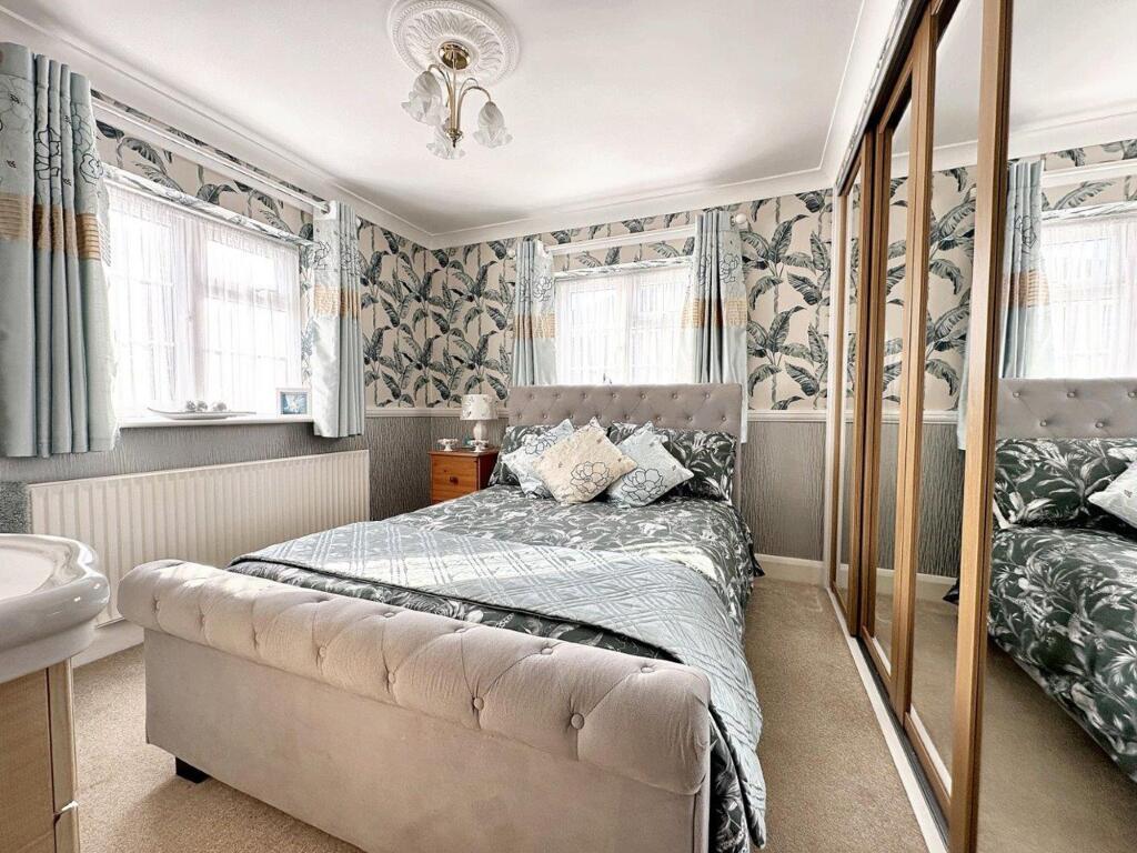 Additional image 25 of Bramber Avenue, Peacehaven, BN10 8HR