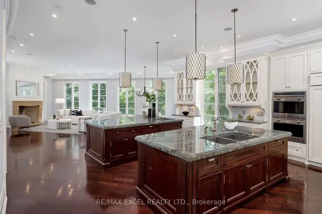 Additional image 8 of 36 Old Yonge St