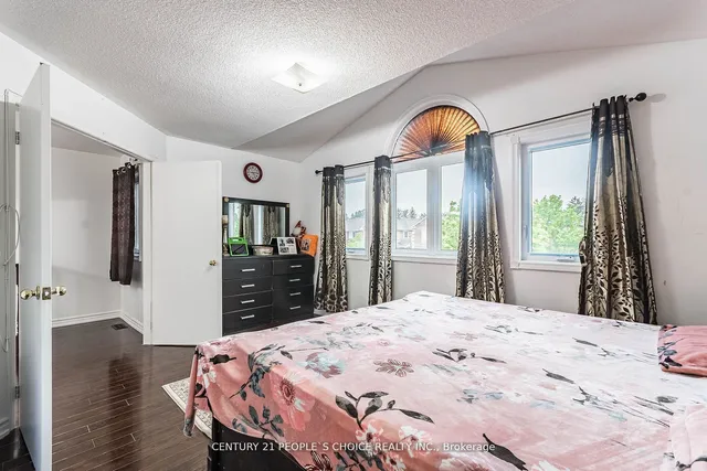 Additional image 15 of 71 Ravenscliffe Crt