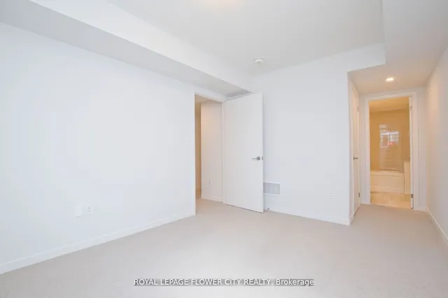 Additional image 21 of 225 Birmingham St Unit 160