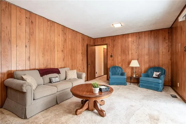 Additional image 28 of 159 Shuh Ave