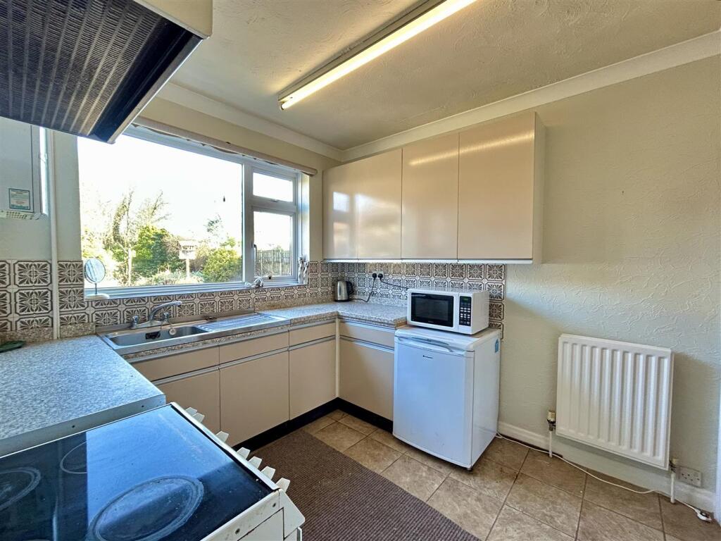 Additional image 21 of Stennels Avenue, Halesowen