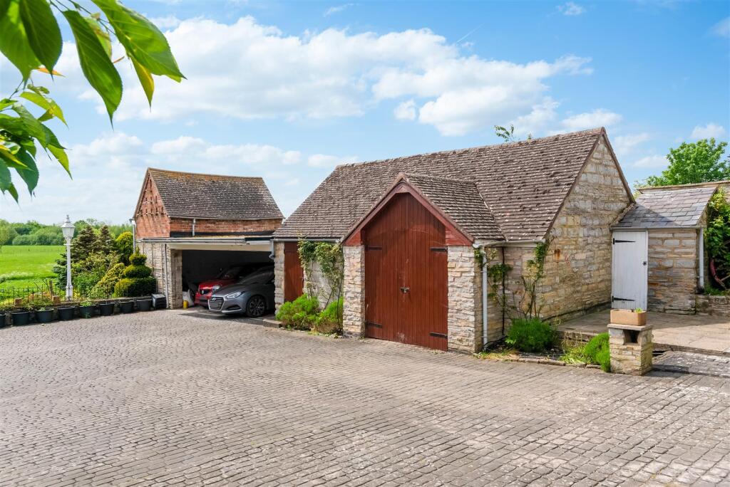 Additional image 20 of Grange Road, Bidford-On-Avon