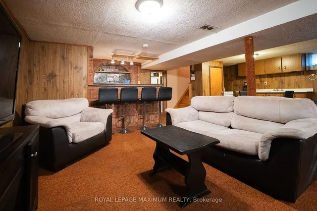 Additional image 20 of 30 Moncrieff Dr