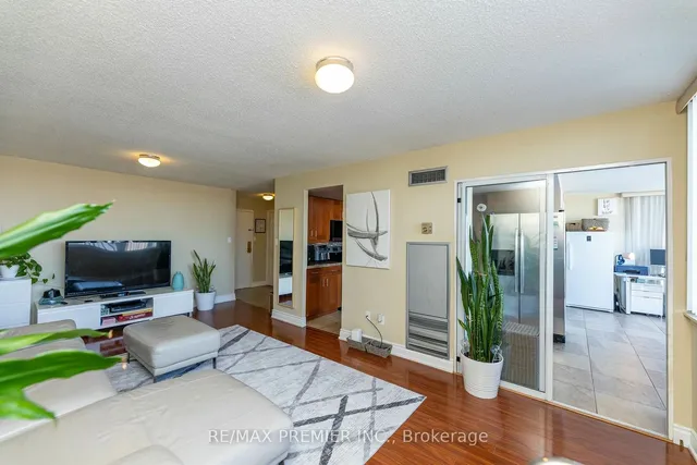 Additional image 13 of 10 Markbrook Lane Unit 1009