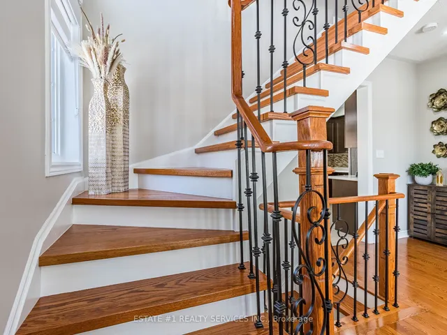 Additional image 24 of 3 October Pl