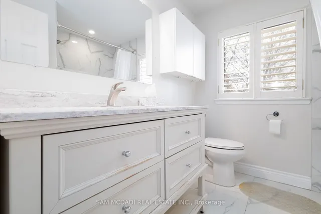 Additional image 30 of 2290 Devon Rd