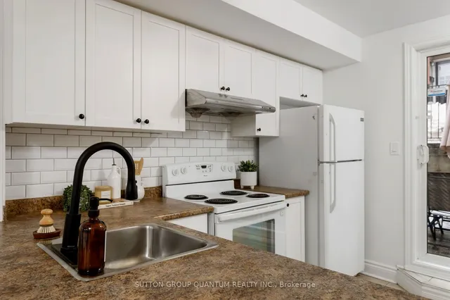 Additional image 16 of 870 Jane St Unit 108