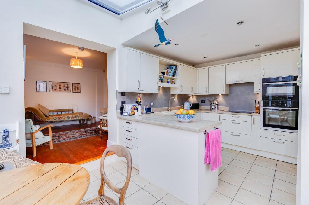 Additional image 12 of Hill Rise, Britway Road, Dinas Powys, The Vale Of Glamorgan CF64 4AF