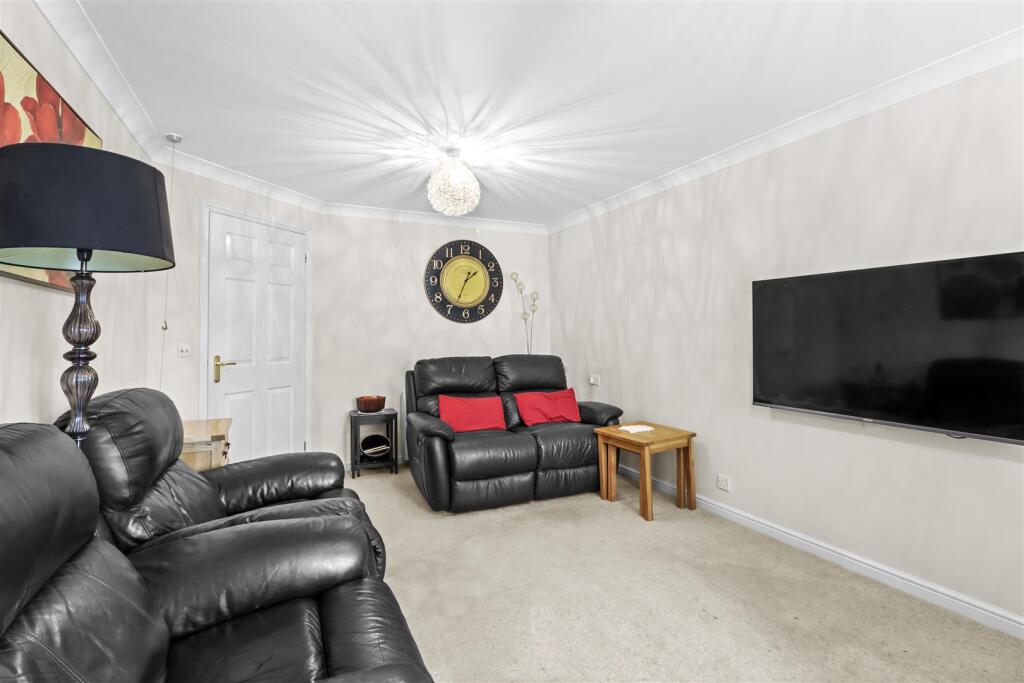 Additional image 3 of Vicarage Lane, Hailsham