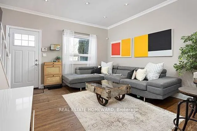 Additional image 3 of 185 Clonmore Dr