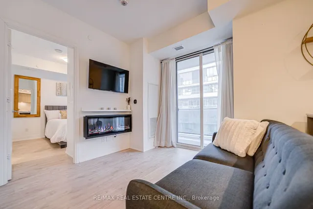 Additional image 20 of 70 Annie Craig Dr Unit 703