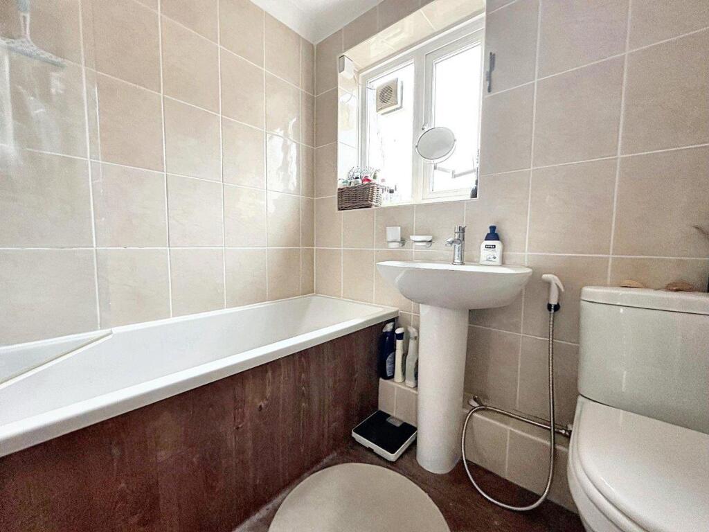 Additional image 10 of Longridge Lodge, 8 Nutley Avenue, Saltdean, BN2 8EB