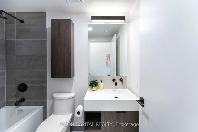 Additional image 15 of 108 Peter St Unit 301