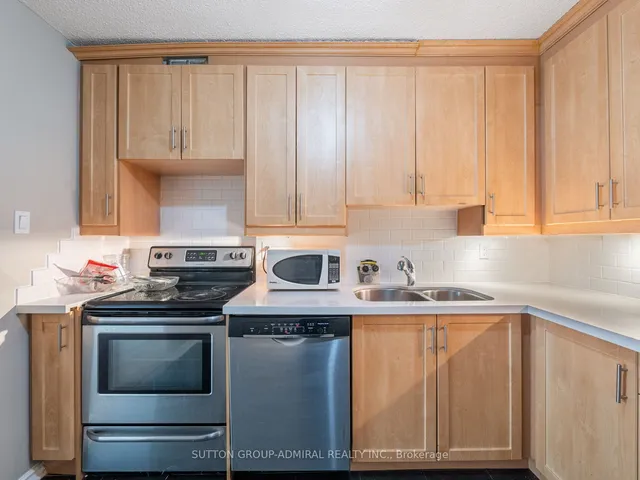 Additional image 12 of 212 St George St Unit 302