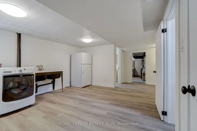 Additional image 28 of 15 Mossford Crt