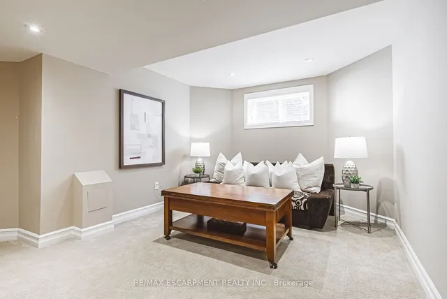 Additional image 33 of 1150 Skyview Dr Unit 52