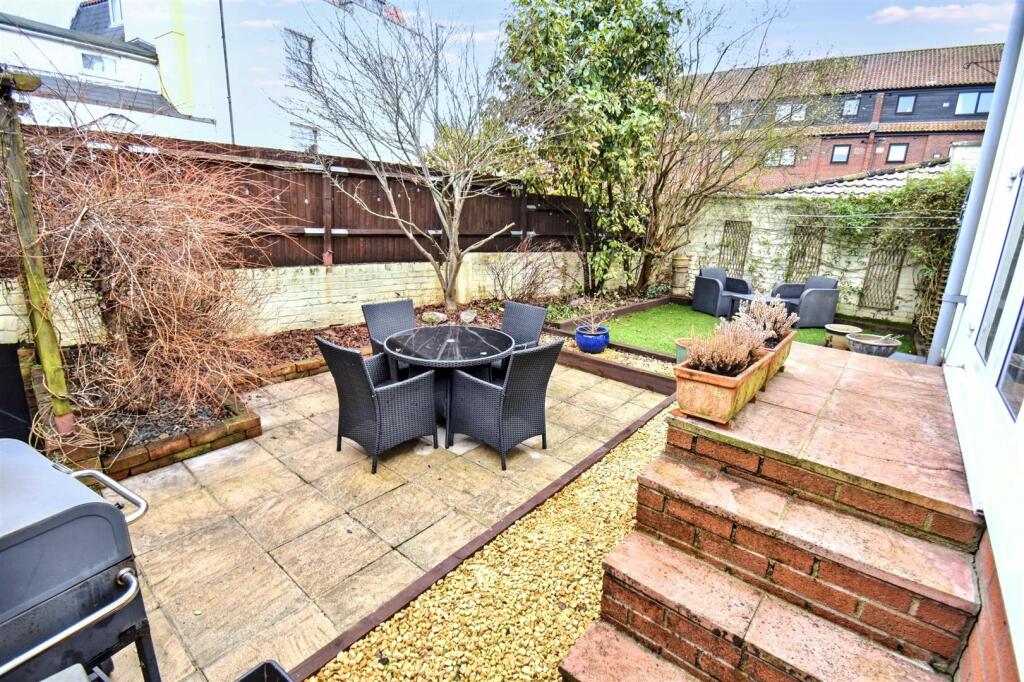 Additional image 2 of Well Presented Period Home Close to Bristol's Harbourside