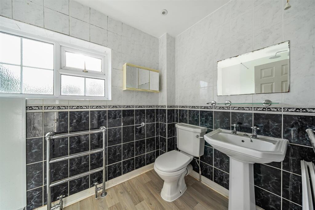 Additional image 12 of Somerset Way, Semington