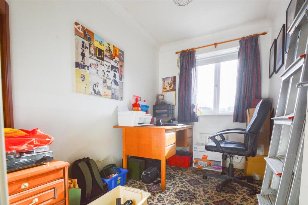 Additional image 6 of Burnt House Close, Haverhill