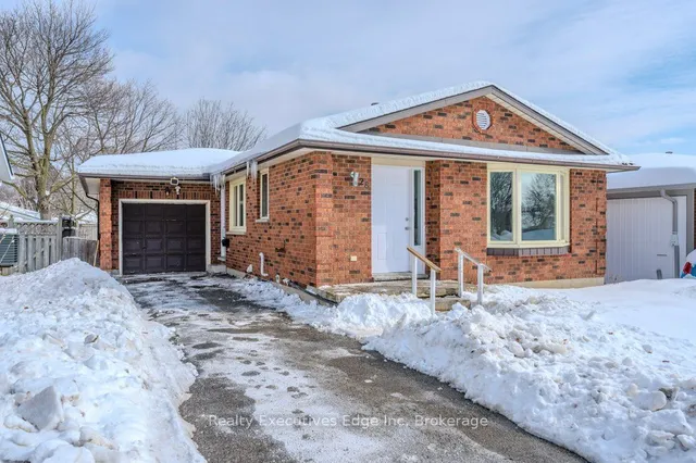 28 Summerhill Cres